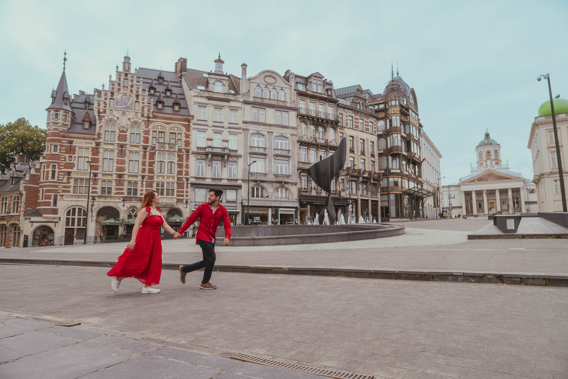 Te contamos qué ver en Bruselas con esta guía de viaje con todo lo imprescindible de la capital belga.
